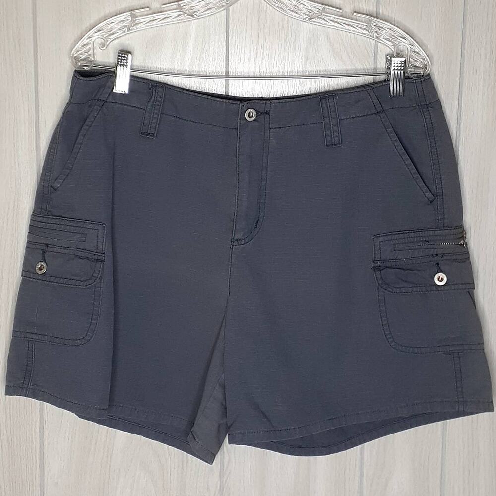 Ladies Sundance Charcoal Gray Cargo Shorts Size 14